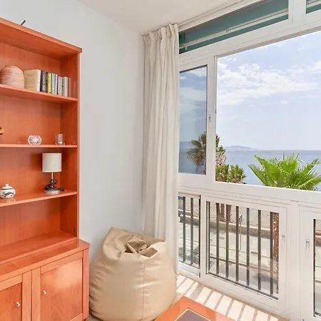 Velimar A Pie De Playa Apartman *