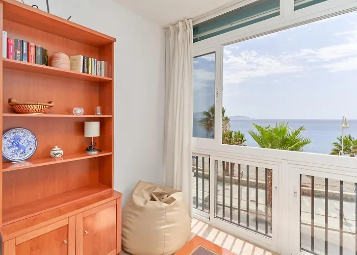 Velimar A Pie De Playa Apartman *
